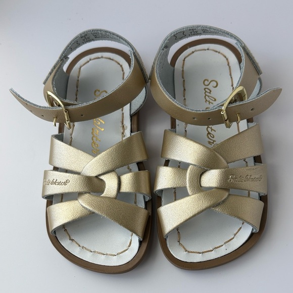 Salt Water Leather Sandals NEW Gold Size 7 US 8 - Picture 2 of 6